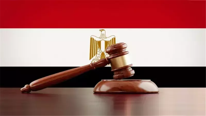 تحديد جهة التقاضي للجرائم المرتكبة بالخارج أمام محاكم القاهرة وعابدين