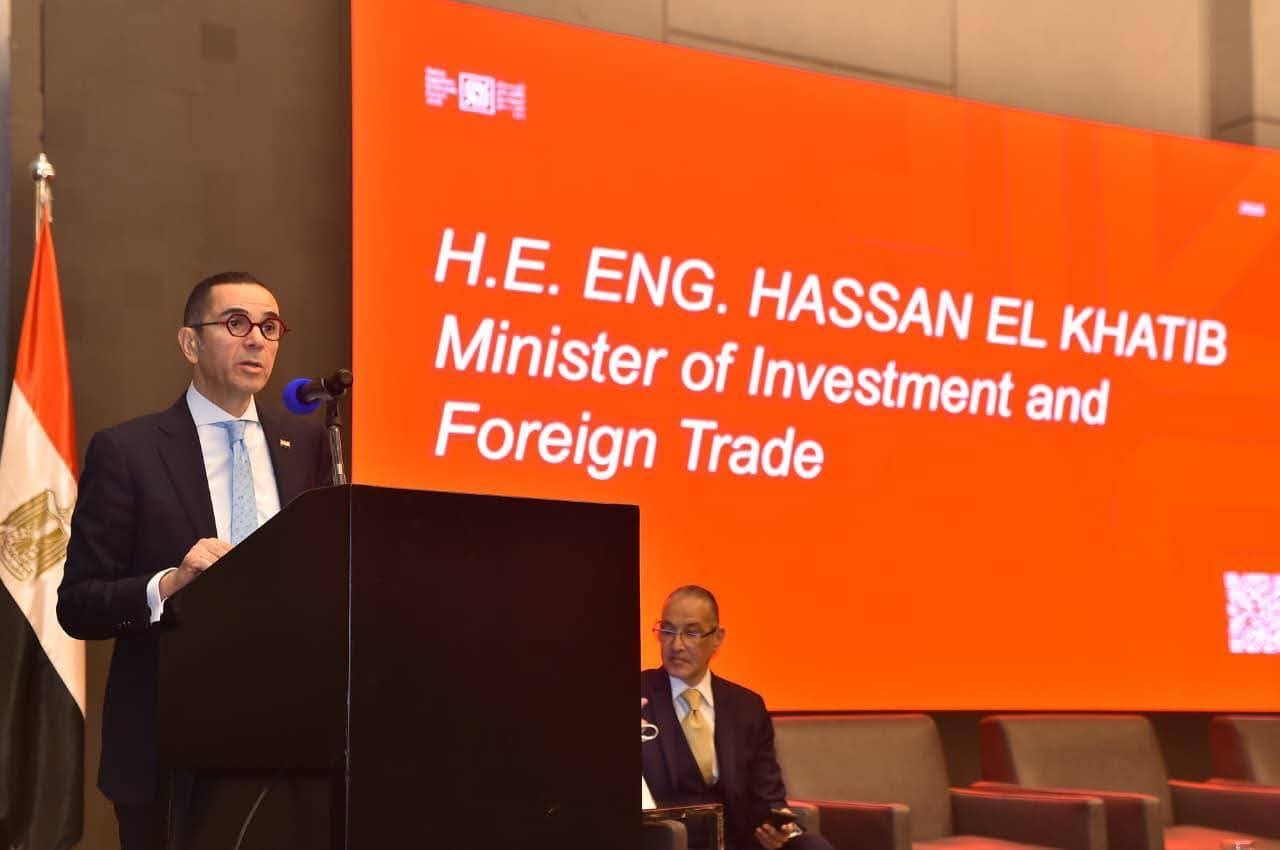 وزير الاستثمار يشارك بمنتدى الأعمال المصري -السويسري لتعزيز الشراكة الاقتصادية والاستثمارية بين البلدين
