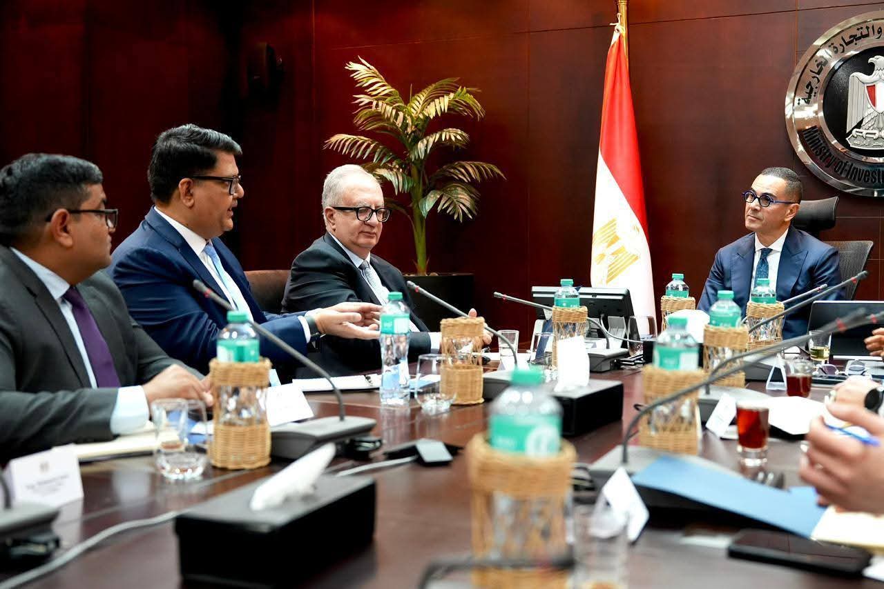 وزير الاستثمار يبحث مع وفد «إيفولف» و«ستونيكس» خطط التوسع في السوق المصري والاستثمار بقطاع الذهب