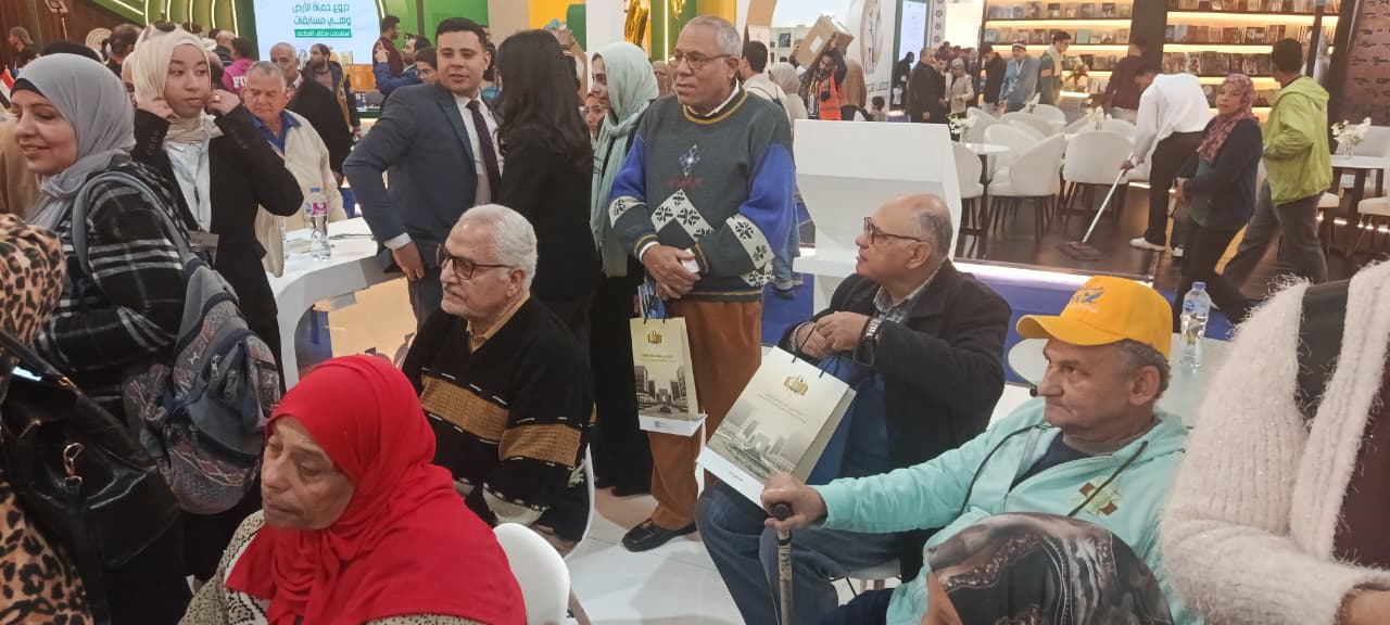 التضامن الاجتماعي تنظم زيارات لعدد من دور المسنين لمعرض القاهرة الدولي للكتاب