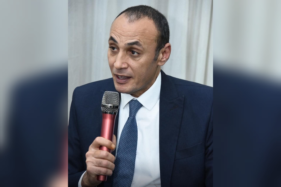 حكيم الراعى يكتب ..حزب الدستور والفرصة الاخيرة