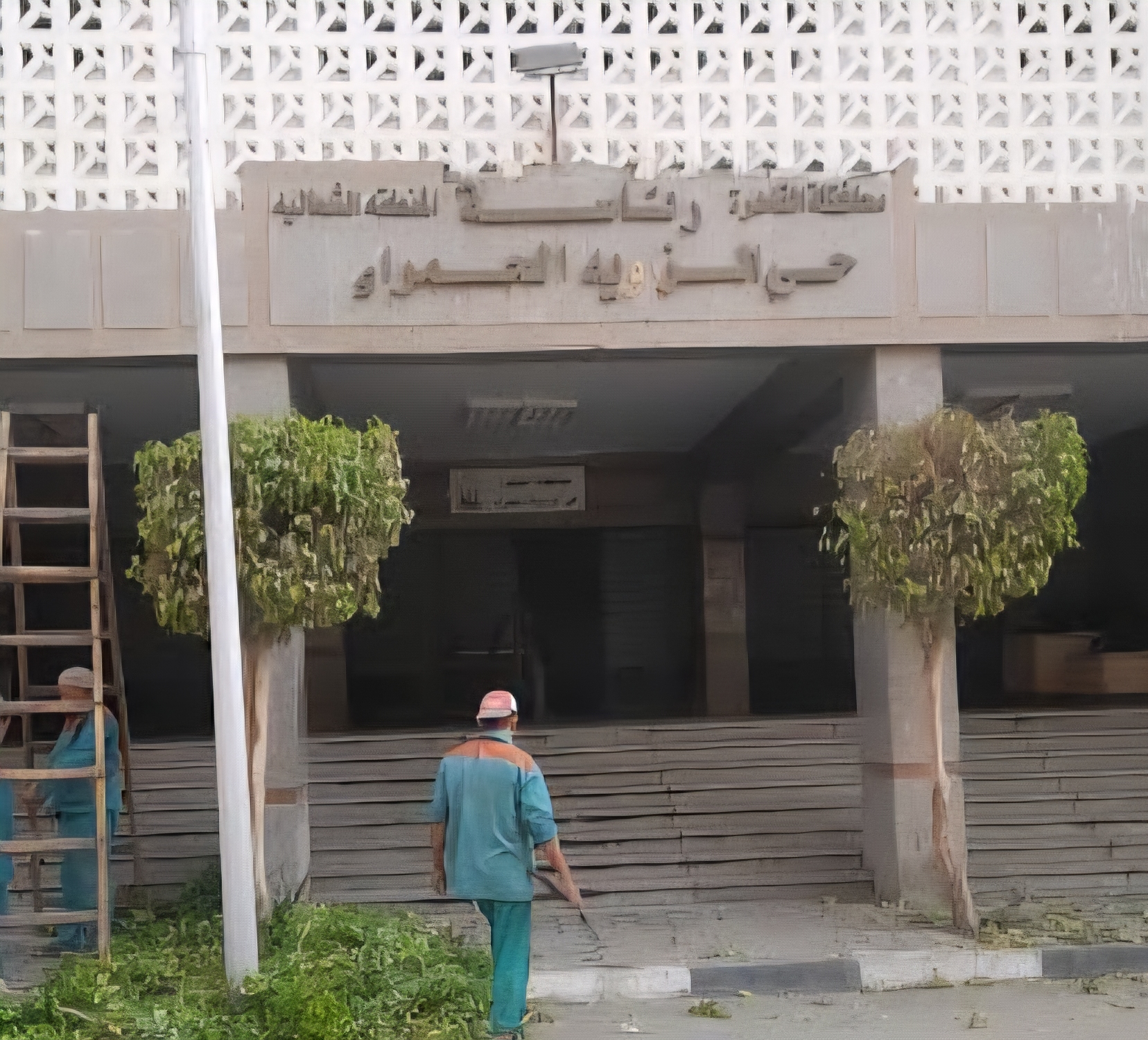 بعد واقعة الاعتداء مباشرة.. نقل رئيسة حي الزاوية الحمراء يفتح باب التساؤلات