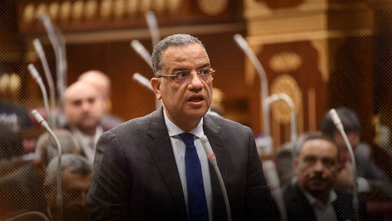 بـ «المنع والمناعة».. محمود مسلم يطالب الحكومة بخطة عاجلة لحماية الأطفال من «الفوضى الرقمية» وتغول منصات التواصل