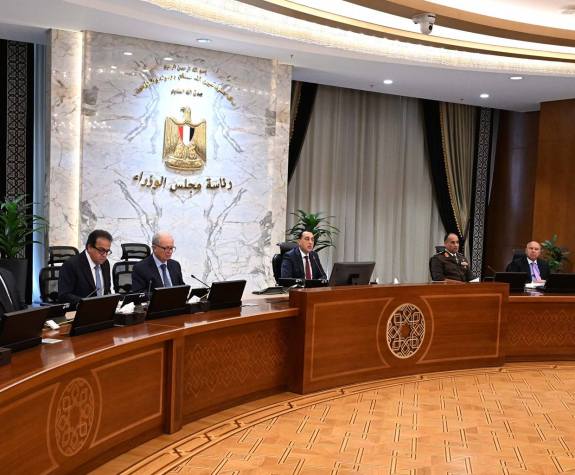 ضبط الأسعار أولوية الحكومة.. مدبولي يؤكد استمرار خفض التضخم وتأمين السلع