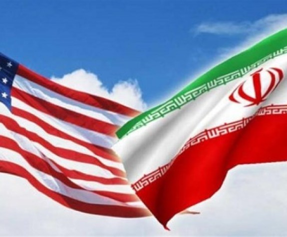 إيران تنفي اتفاقًا مؤقتًا مع واشنطن وتكشف عن تحركات سرية مع روسيا
