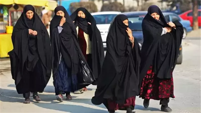 تقنين "العنف الأسري" في أفغانستان: قانون جنائي جديد لطالبان يثير تنديداً دولياً