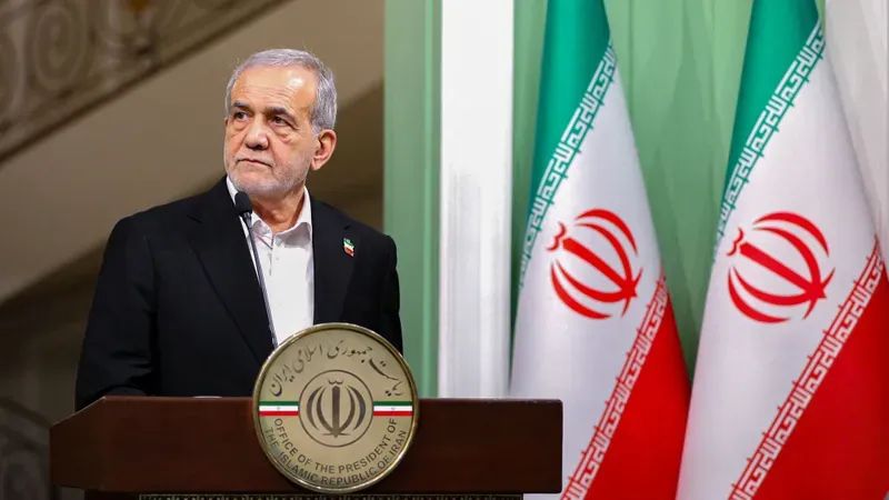 الرئيس الإيراني: لا قبول بالمطالب الغربية المبالغ فيها وجاهزون لمواجهة أي مؤامرة