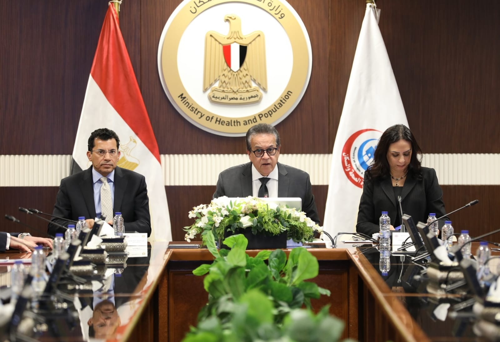 وزير الصحة يترأس اجتماع اللجنة التنسيقية المعنية باستقبال الجرحى والمصابين الوافدين من قطاع غزة