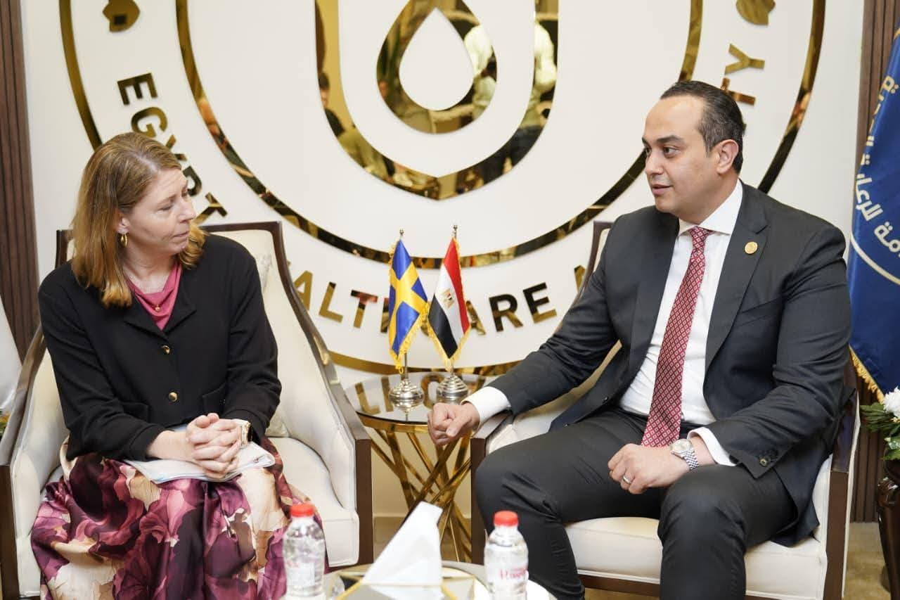 رئيس هيئة الرعاية الصحية يستقبل وزيرة الصحة بالسويد وسفير السويد بالقاهرة لبحث تعميق الشراكات الاستراتيجية في القطاع الصحي