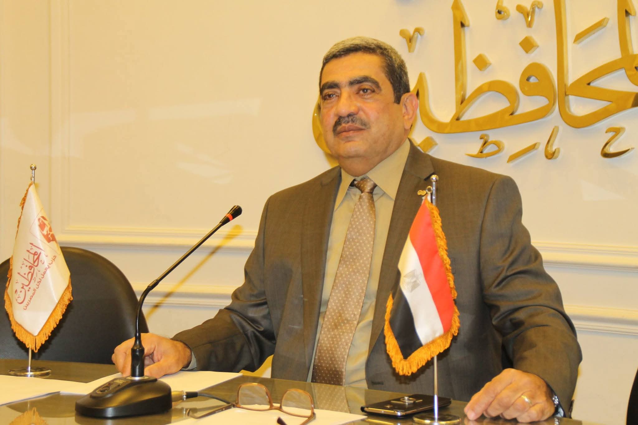 عماد الشريف يتقدم بأوراق ترشحه على رئاسة المحافظين