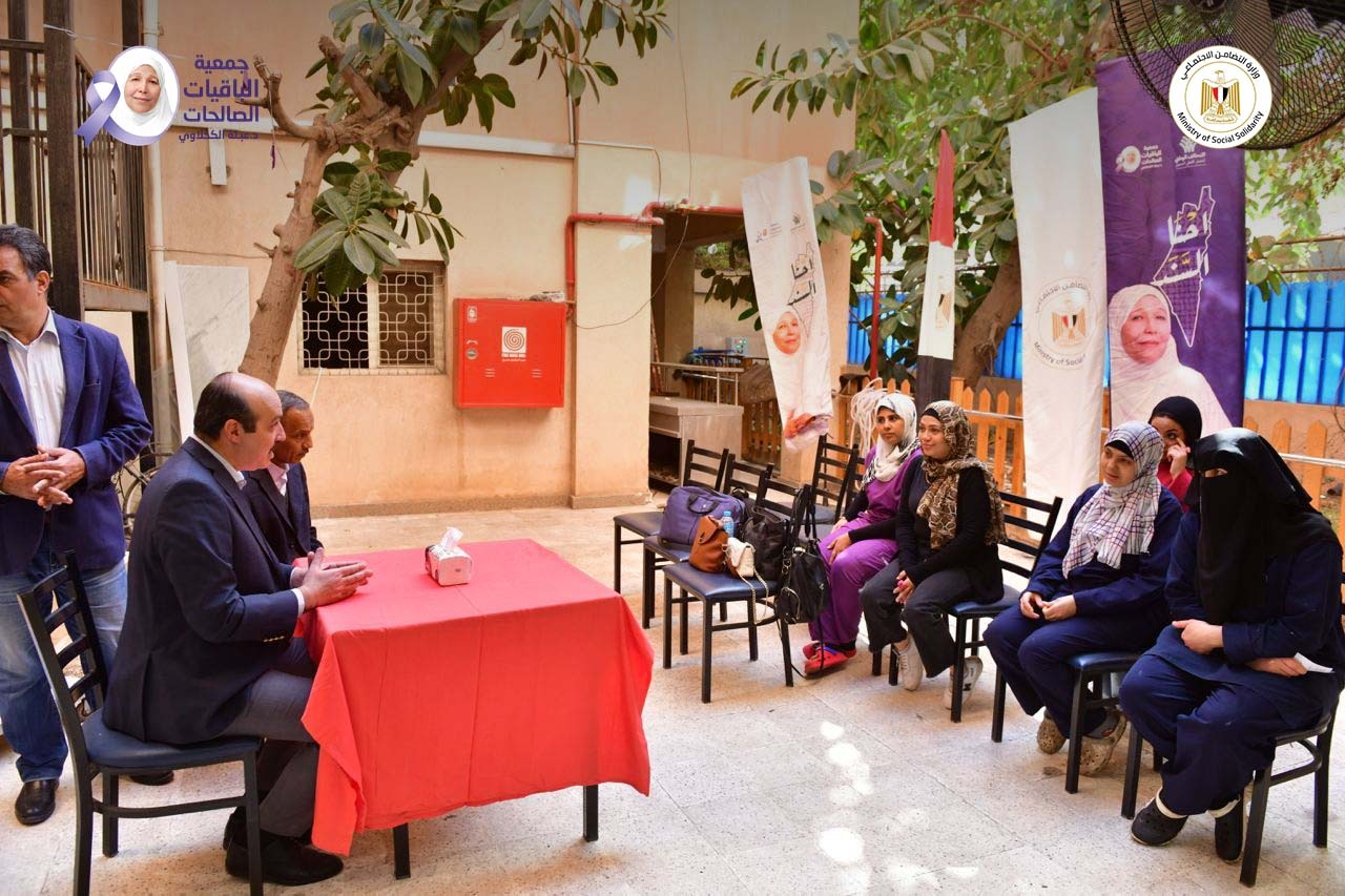 انطلاق أولي القوافل الطبية لجمعية الباقيات الصالحات تحت عنوان «إحنا السند» بدار هداية بركات لكبار السن بالجيزة