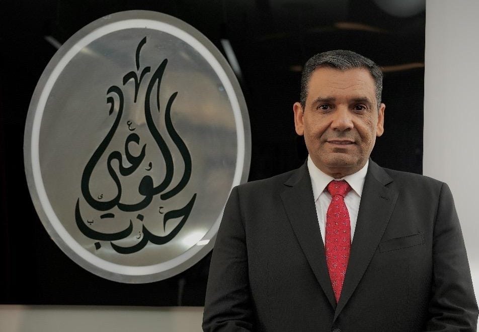 نائب رئيس حزب الوعي يطالب الحكومة بتدخل عاجل لدعم المصانع وتخفيض تكلفة الطاقة لتنمية الصادرات 