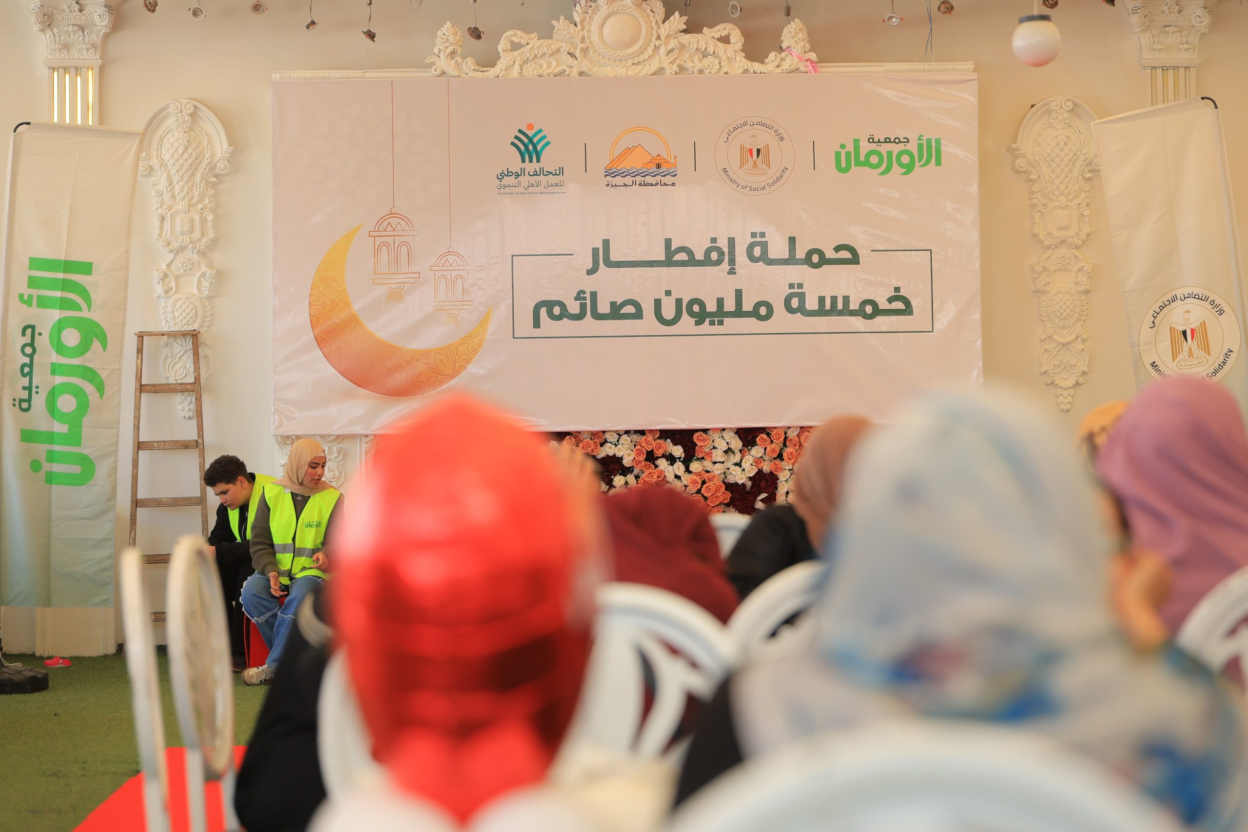  جولات ميدانية لوزيرة التضامن بالجيزة.. دعم مكثف لمبادرات الإطعام في رمضان