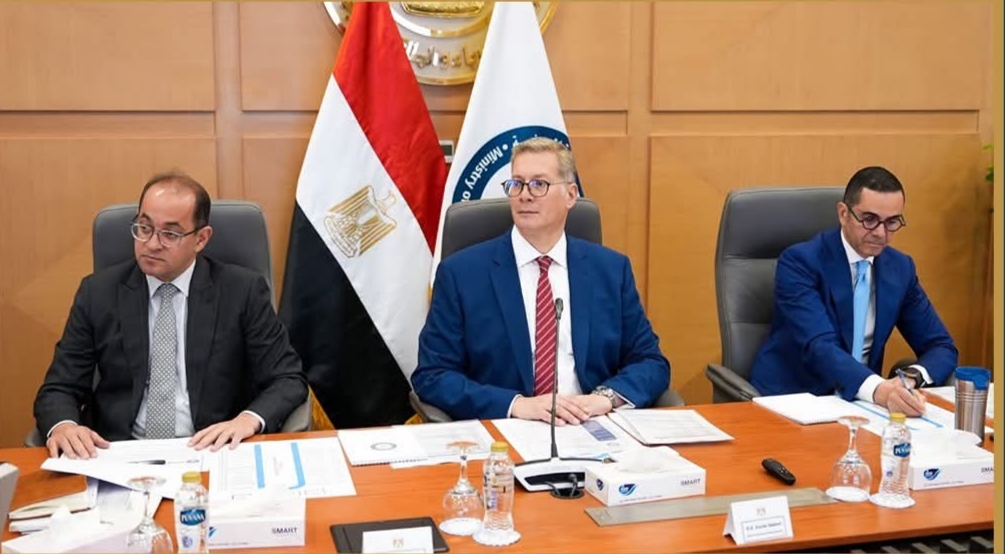 وزراء البترول والمالية والاستثمار يستعرضون الفرص التعدينية والنفطية أمام كبرى المؤسسات المالية العالمية