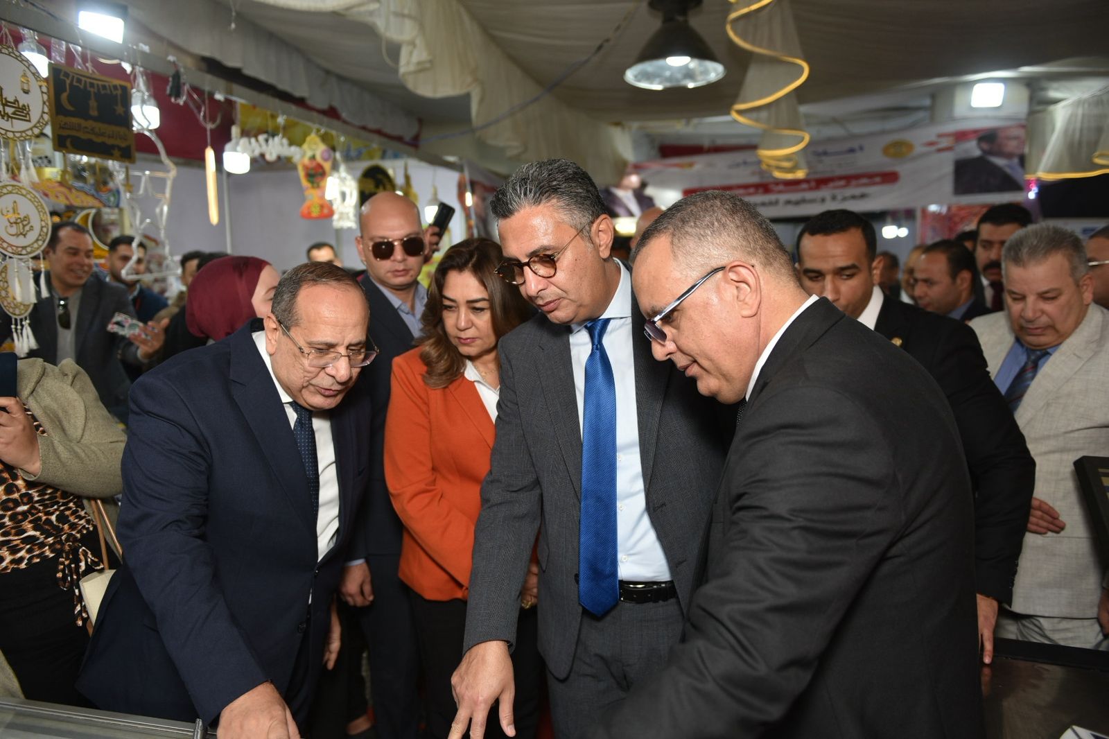 وزيرا التموين والتنمية المحلية ومحافظ الدقهلية يفتتحون معرض "أهلاً رمضان" والسوق الحضاري