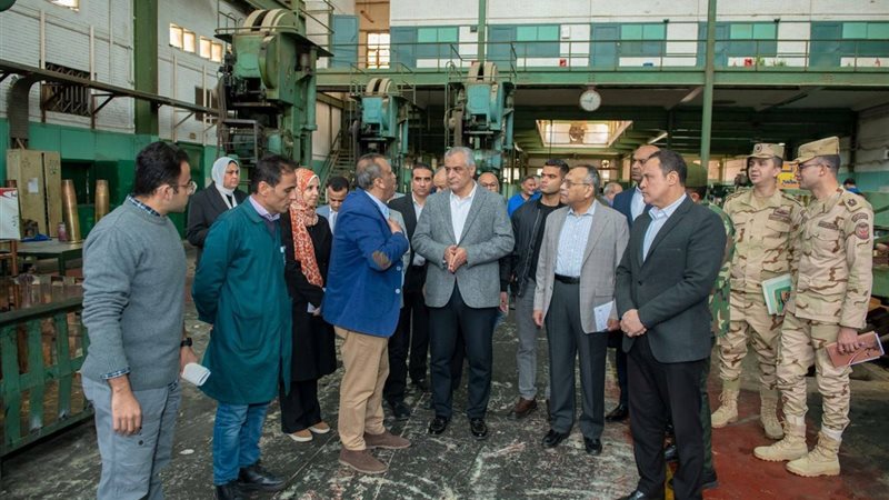 جمبلاط: إعادة إحياء عدد من الصناعات العسكرية المهمة داخل (99 الحربي)