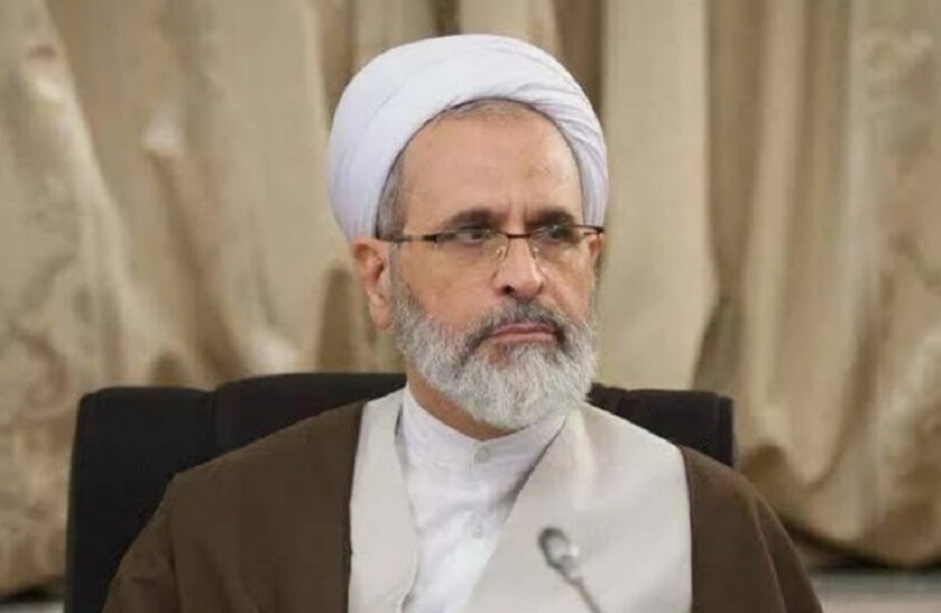 إيران تشكل مجلس قيادة مؤقت وتعيّن أعرافي في مجلس صيانة الدستور