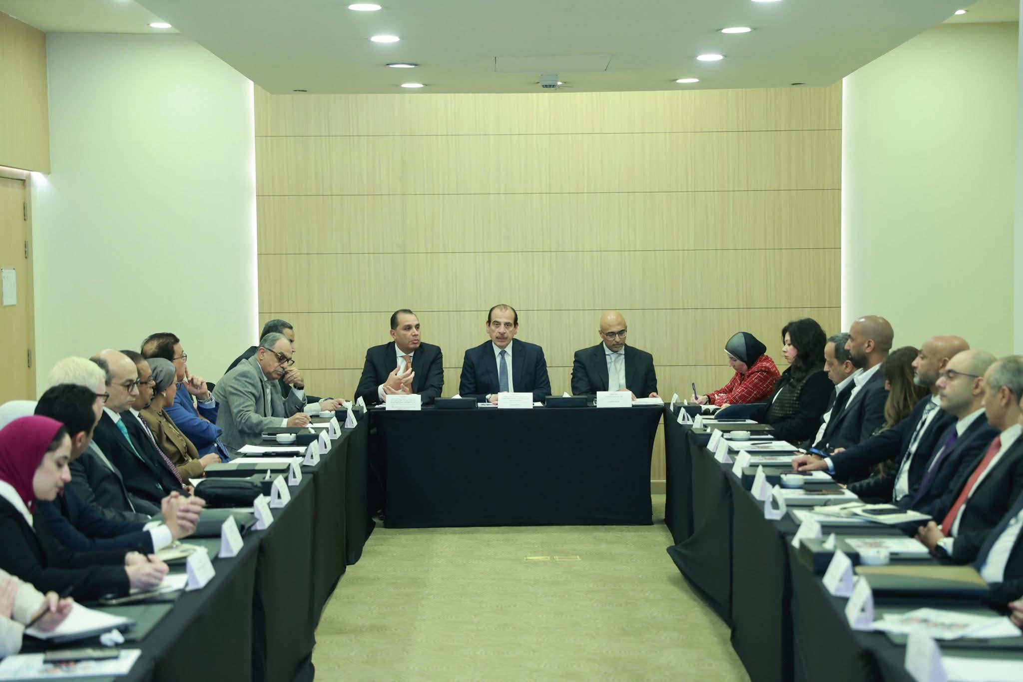 وزارة الصحة تعقد الاجتماع الأول للتحالف المصري لمصنعي اللقاحات لبحث توطين الصناعة وتحويل مصر لمركز إقليمي