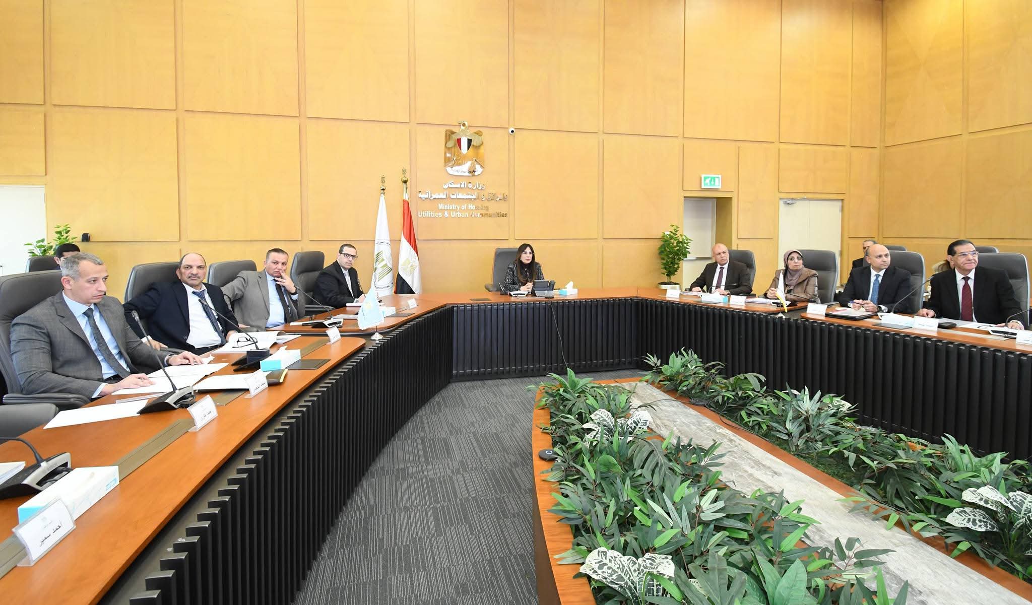 وزيرة الإسكان تترأس الاجتماع الثاني لمجلس إدارة الجهاز القومي لتنظيم الإعلانات على الطرق العامة