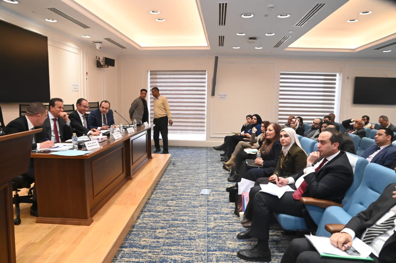 رئيس الهيئة العامة للرعاية الصحية، لنواب البرلمان: نحتاج لمساعدتكم.. والتأمين الشامل "مستقبل مصر الصحي "