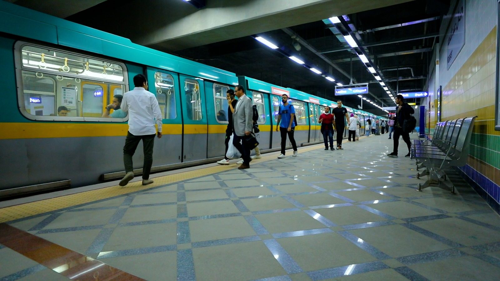 النقل تعلن مواعيد تشغيل الخطوط الثلاتة لمترو الأنفاق والقطار الكهربائي الخفيف LRT  بدءا من غد الثلاثاء الموافق 24 مارس  2026