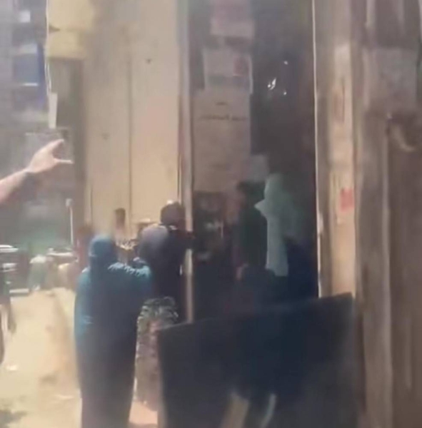 خلاف عمولة يتحول لتهديد صادم في فيصل.. حارس عقار يثير الجدل