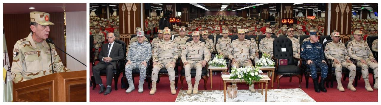 القائد العام للقوات المسلحة يلتقي دارسي الأكاديميات العسكرية: تطوير مستمر وبناء جيل قادر على حماية الوطن
