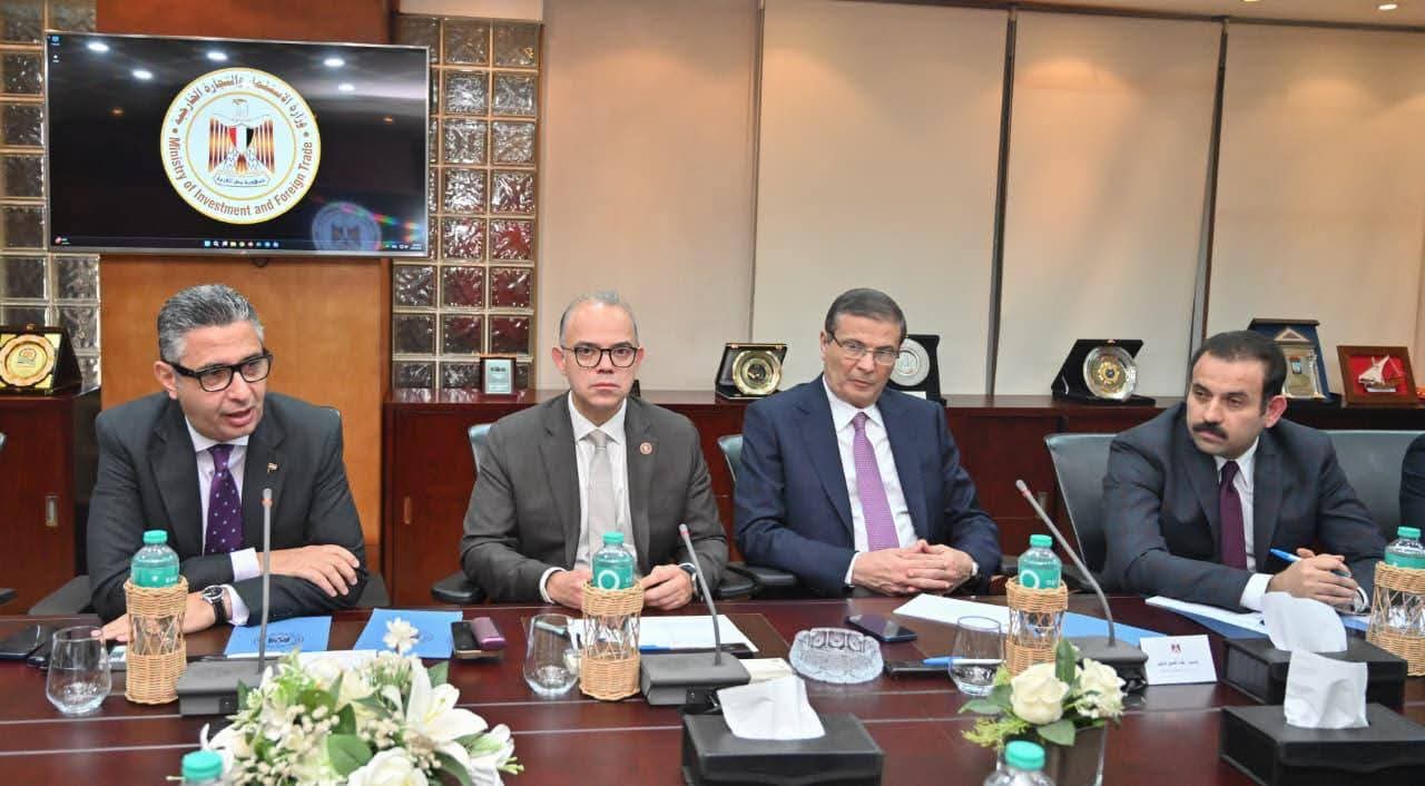 وزراء "الاستثمار" و"الزراعة" و"التموين" و"جهاز مستقبل مصر" يبحثون تعزيز دور البورصة السلعية في ضبط وحوكمة تداول عدد من السلع الرئيسية