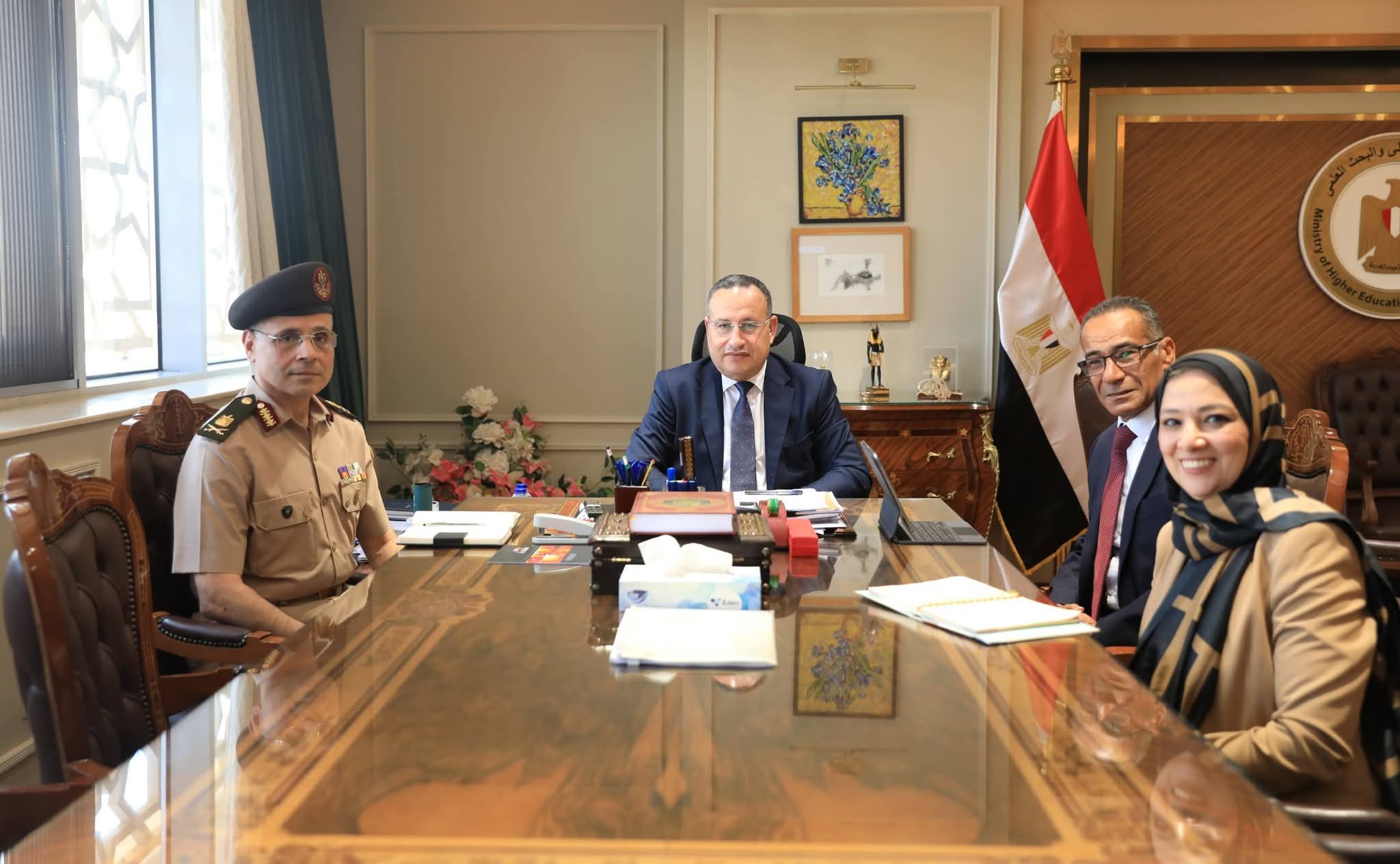 وزير التعليم العالي يتابع مشروع الجينوم المصري ويؤكد التوسع في الأبحاث التطبيقية وبناء القدرات العلمية