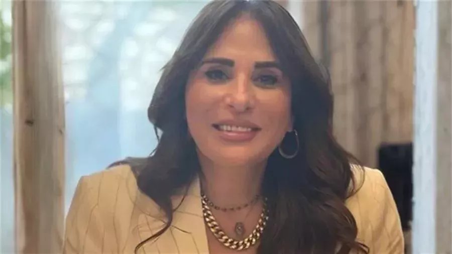وزيرة الإسكان تتابع الموقف التنفيذي لعددٍ من المشروعات وأعمال التطوير بـ4 مدن في الصعيد