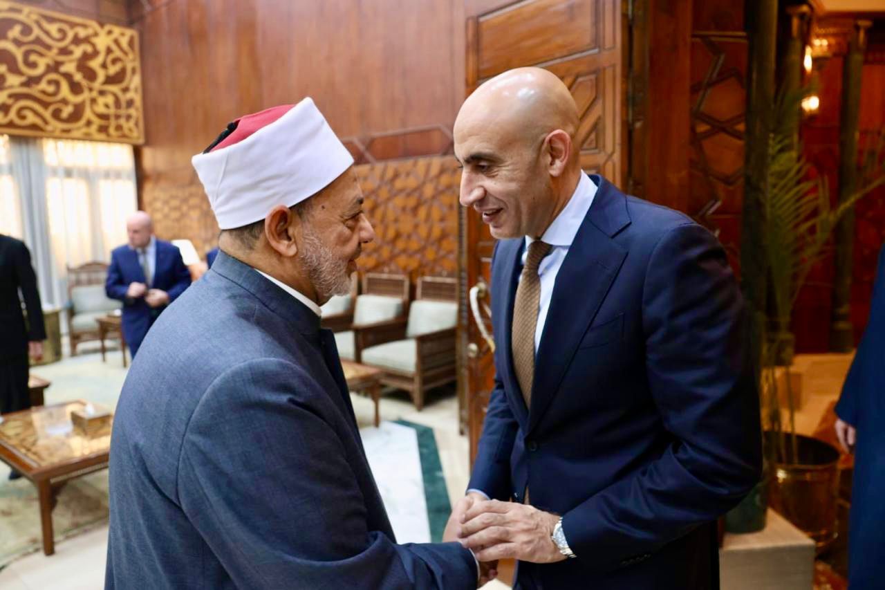 شيخ الأزهر أثناء زيارة وزير التعليم : نحتاج لتبنّي استراتيجية تعليمية تراعي طبيعة مجتمعاتنا العربية