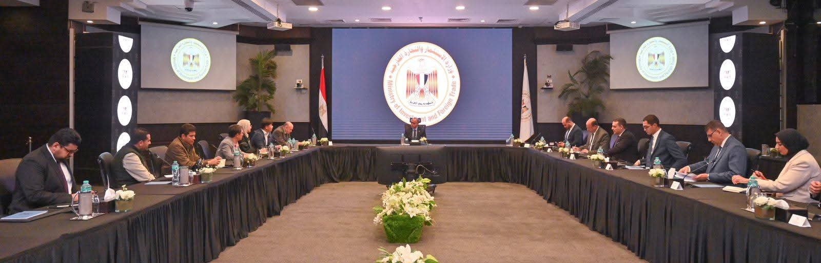 وزير الاستثمار يناقش مع "سامسونج" و"إل جي" تعزيز الاستثمارات ورفع نسب المكون المحلي