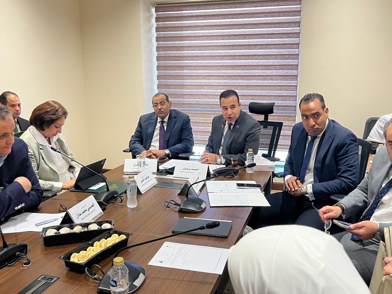 النواب يضغط لتحسين الإنترنت.. والمصرية للاتصالات: 12 مليون خط ثابت وخطة للتوسع في الفايبر