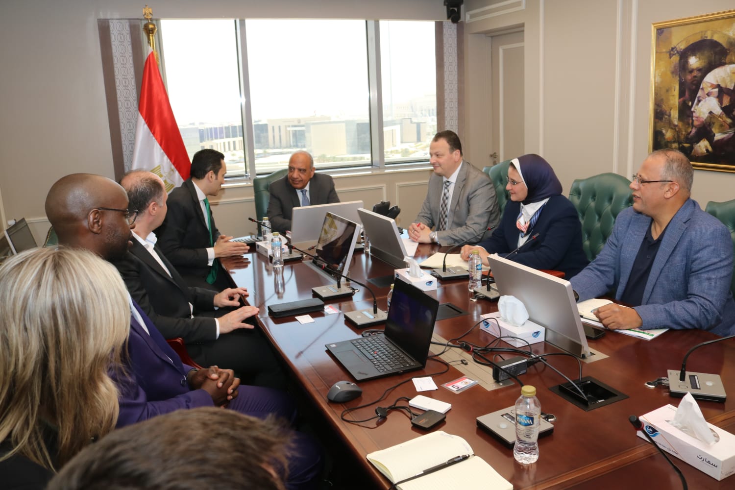 وزير الكهرباء والطاقة المتجددة يبحث مع شركة سكاتك النرويجية مجريات تنفيذ مشروعات الطاقة الشمسية وطاقة الرياح