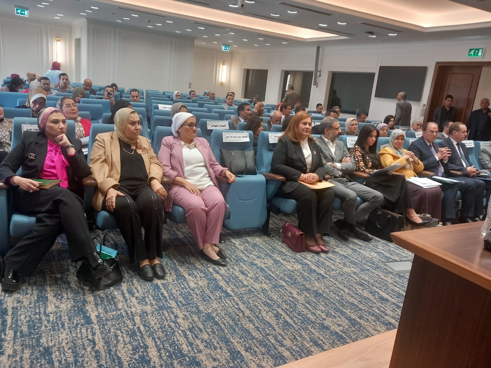 وفقا لتوجيهات الرئيس.. 4 لجان برلمانية تبدأ حوار مجتمعى حول قوانين الأسرة
