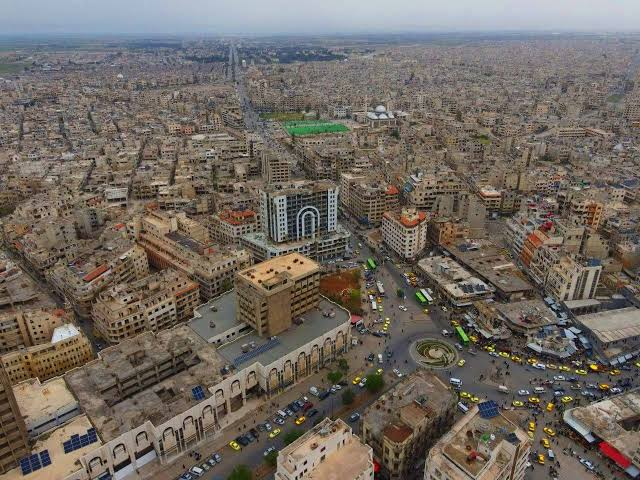 هل يُطمس تاريخ الأبطال في حمص؟.. جدل واسع بعد تغيير اسم شارع الفريق عبد المنعم رياض