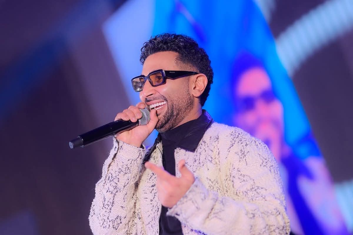 بحضور جماهيري مكثف.. أحمد سعد  يتألق في حفل ضخم بالقاهرة