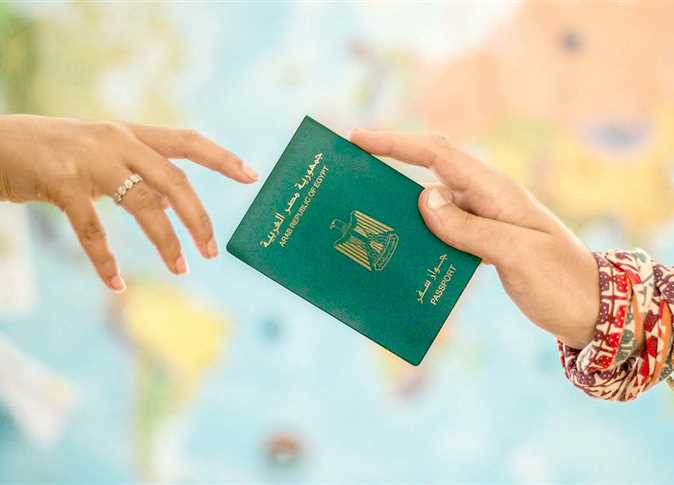 مصر تهيب بالأجانب تقنين أوضاعهم وتجديد الإقامات والحصول على كارت الإقامة الذكي