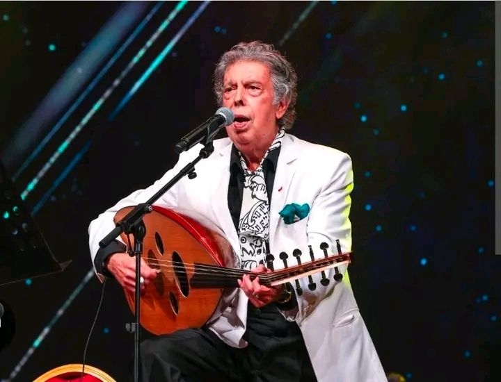 سميرة سعيد تنعي الفنان الكبير عبد الوهاب الدكالي