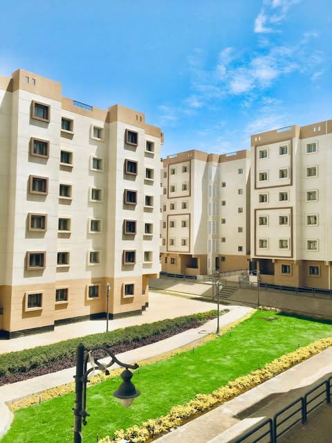 وزيرة الإسكان تتابع موقف تنفيذ وحدات المبادرة الرئاسية «سكن لكل المصريين» بعدد من المدن الجديدة