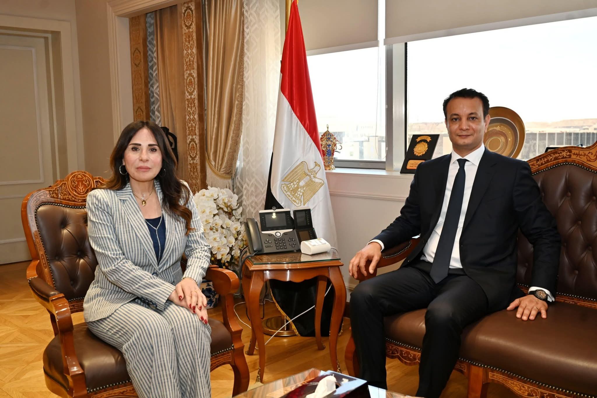 وزيرة الإسكان تبحث مع مدير عام صندوق التنمية وإعادة إعمار ليبيا تعزيز التعاون في مشروعات التنمية العمرانية