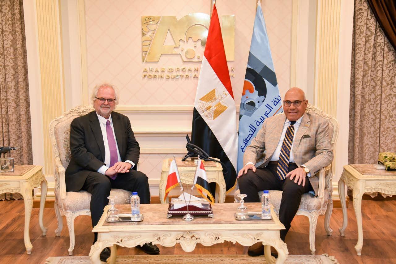 رئيس الهيئة العربية للتصنيع خلال مباحثاته مع سفير جمهورية بولندا بالقاهرة: نتطلع لتعزيز الشراكة والاستثمار في مجالات التصنيع المختلفة