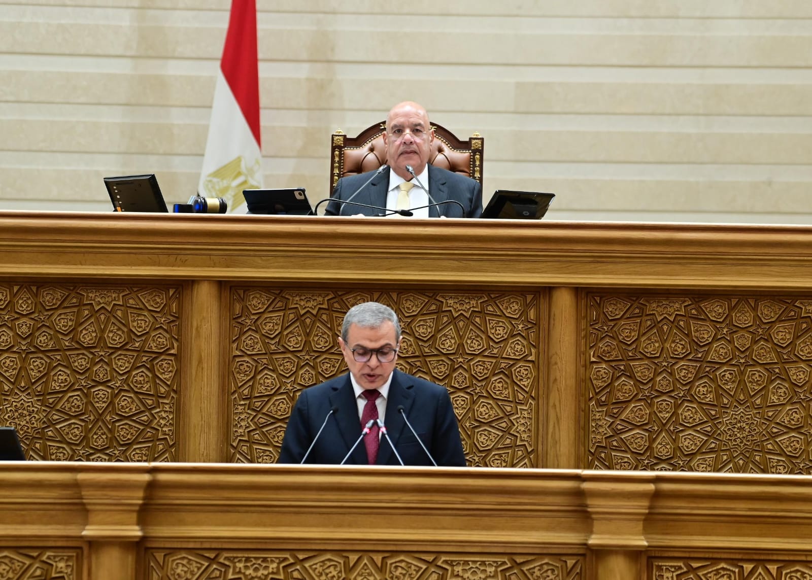 النواب يفوض هيئة مكتبه لتحديد موعد لمناقشة عدد من طلبات المناقشة العامة 