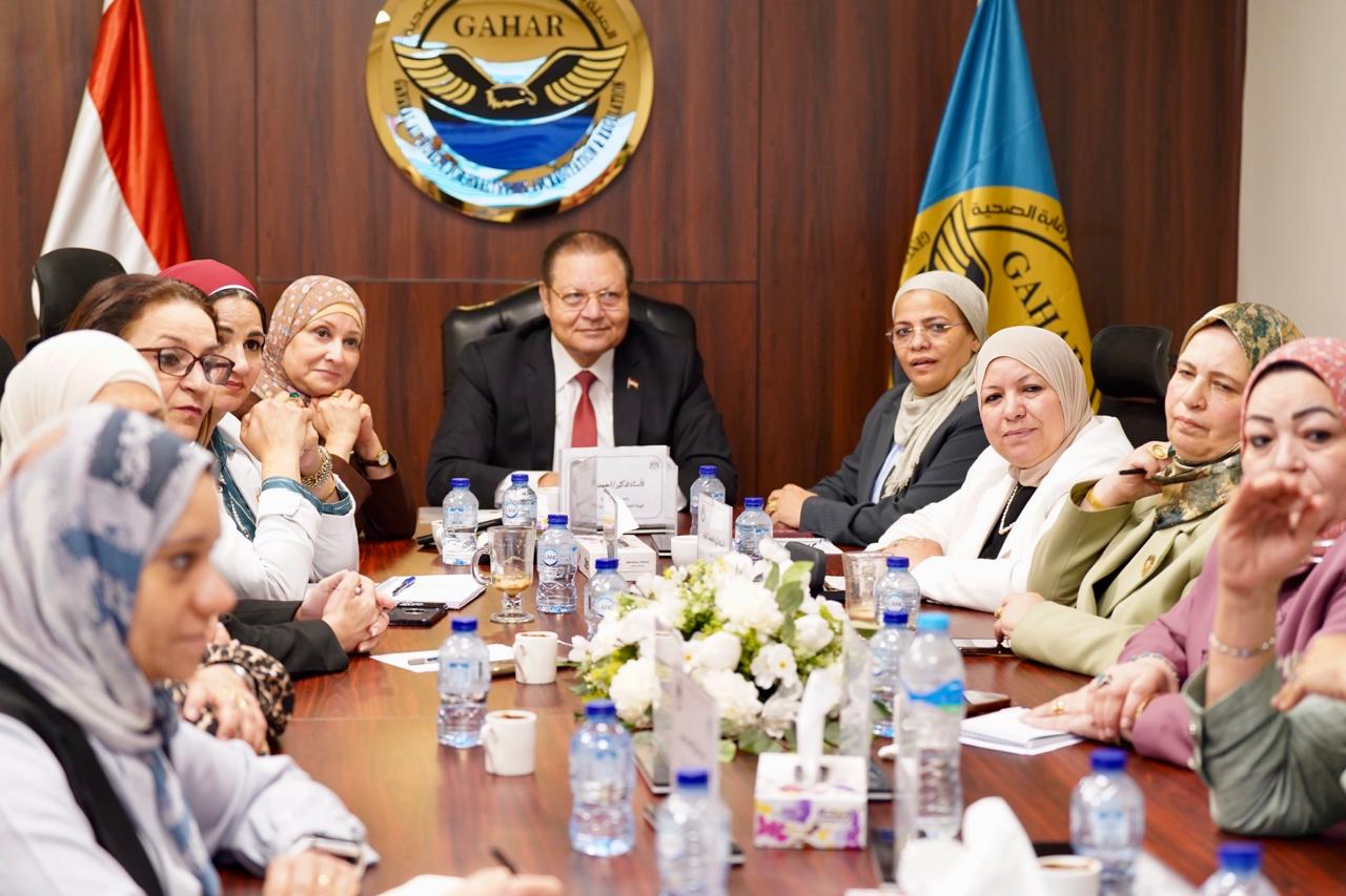 تزامنا مع الاحتفال باليوم العالمي للتمريض..."الاعتماد والرقابة الصحية" تبدأ إعداد أول معايير للتميز في الرعاية التمريضية لضمان بيئة عمل آمنة ومحفزة للكوادر