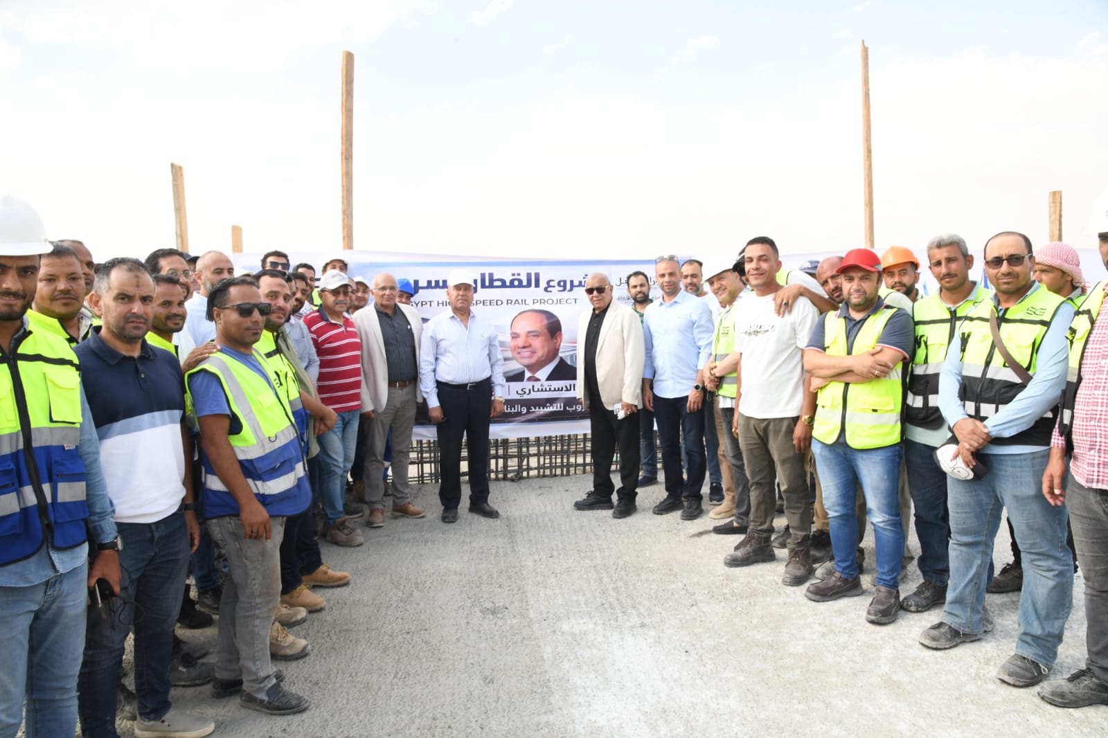 وزير النقل يتابع تنفيذ الخط الأول للقطار الكهربائي السريع من السخنة للإسكندرية: المشروع «قناة سويس جديدة على قضبان»