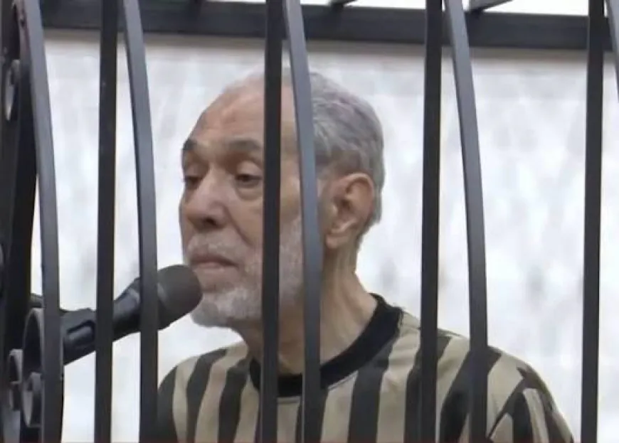 محاكمة أحمد حسون تفتح ملفات الحرب السورية وعلاقاته بقيادات النظام السابق