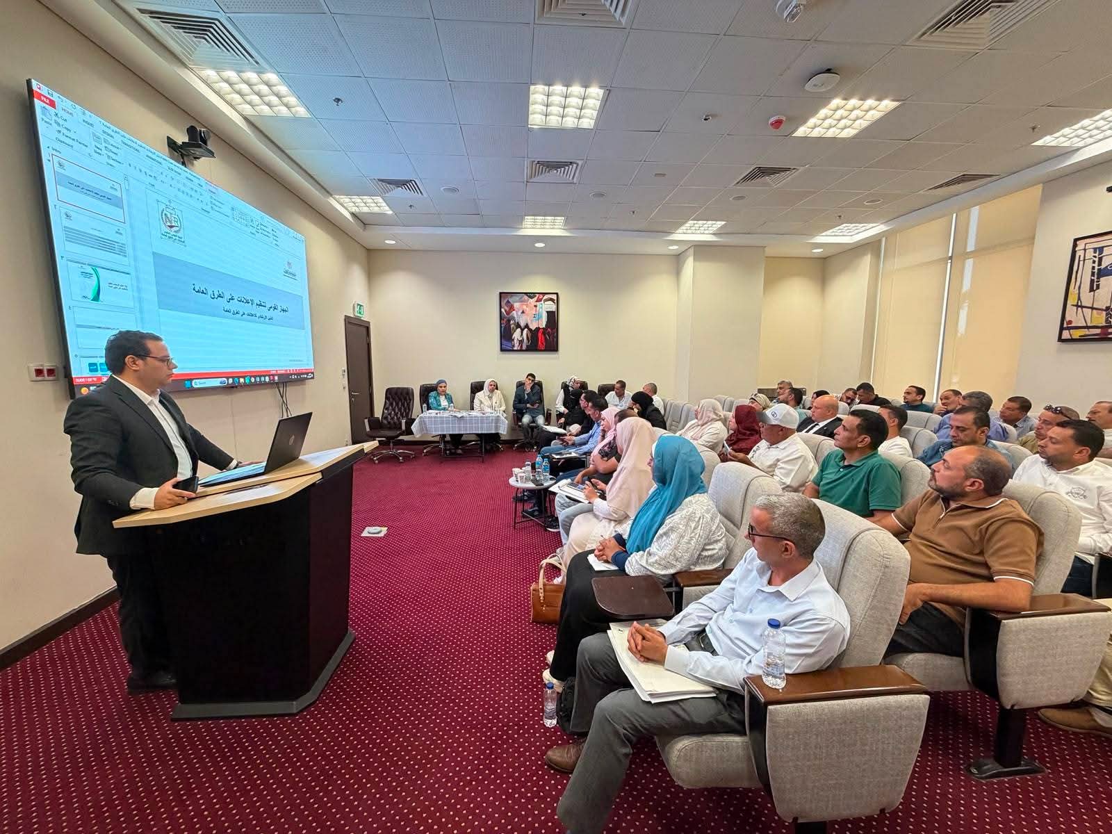 إيمان نبيل: الالتزام بضوابط الإعلانات يخلق هوية بصرية جاذبة ويفتح آفاقاً استثمارية جديدة