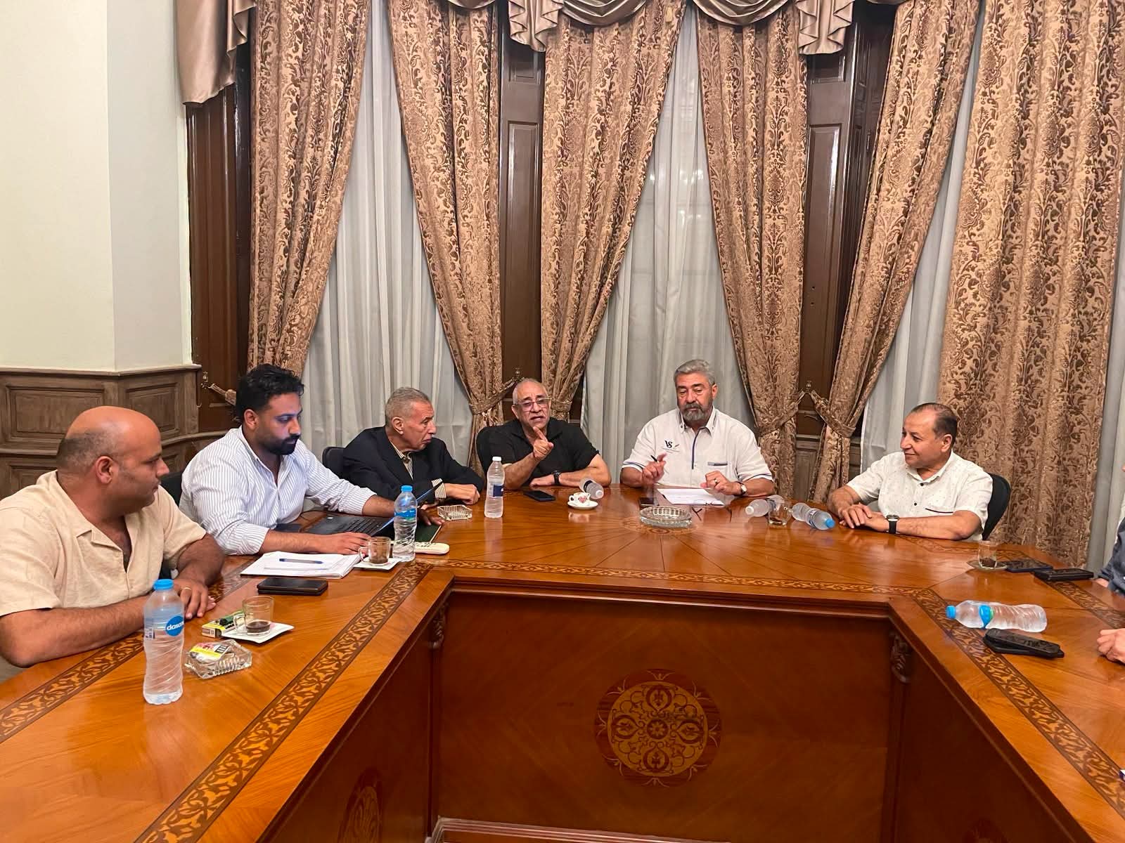 حزب المحافظين يناقش "قانون الأسرة" والموازنة العامة، ويدرس التحالفات الحزبية المقبلة