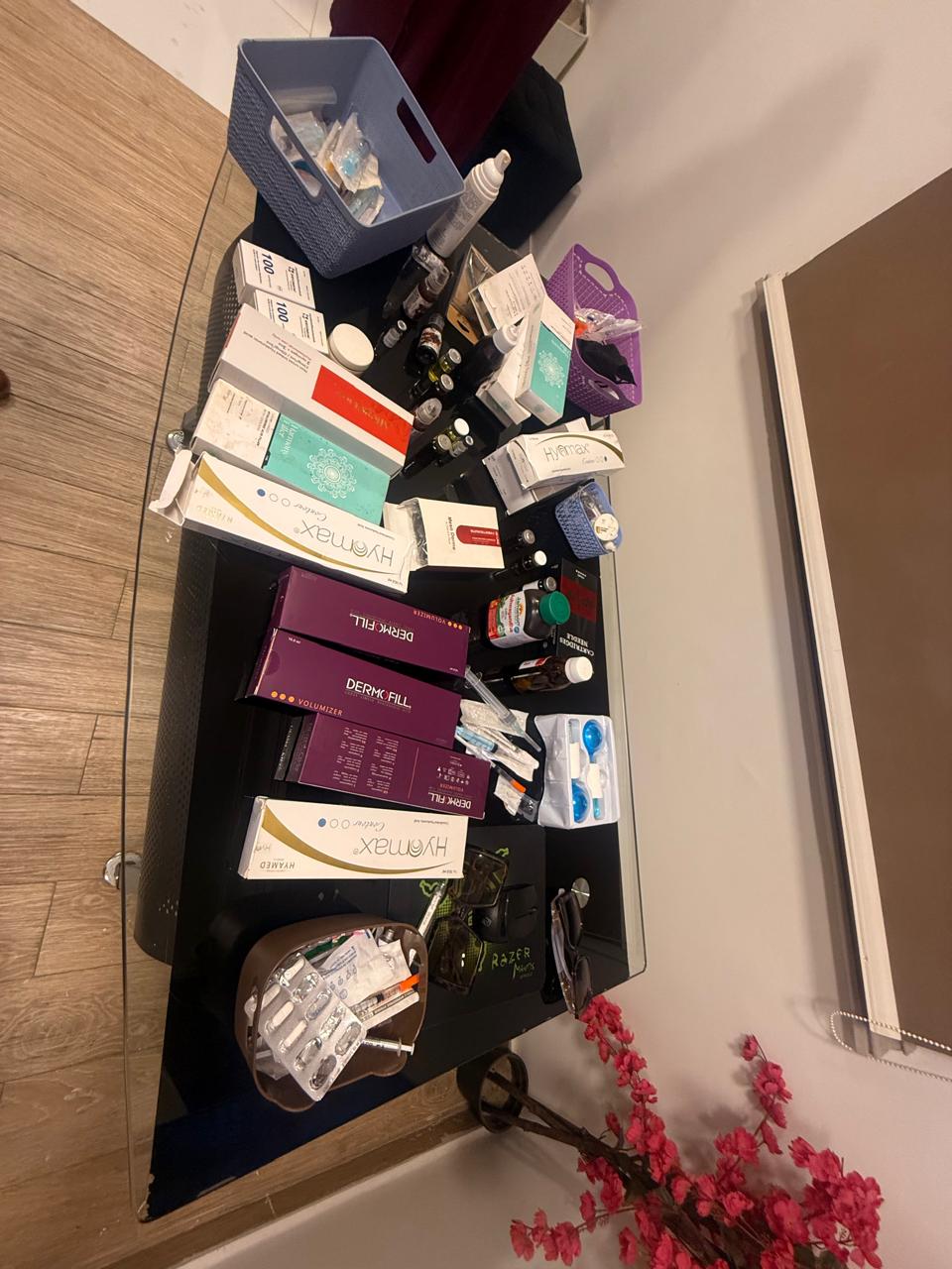 الصحة : إغلاق عيادة تجميل غير مرخصة بالبساتين وضبط منتحلة صفة طبيب