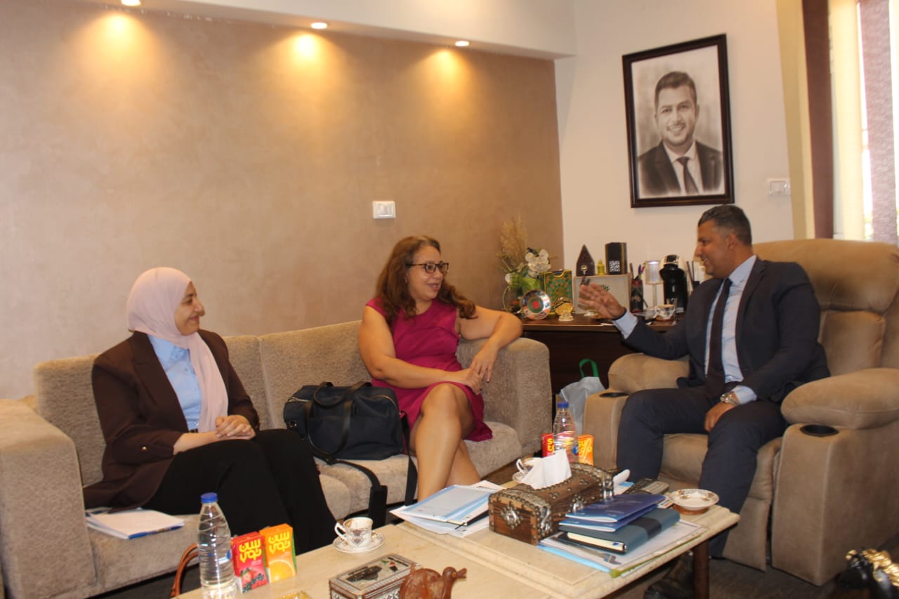 مجلس الشباب المصري يستقبل مسؤول القسم الاقتصادي بالسفارة الأمريكية بالقاهرة لبحث فرص التعاون والتحديات الإقليمية وقضايا النزوح